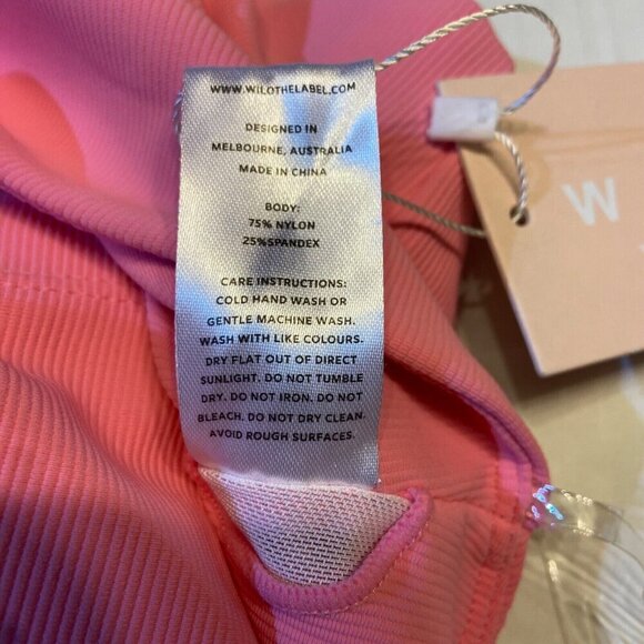 Wilo the Label Women One Shoulder Sports Bra  MEDIUM Pink Yoga Athletic Workout - Picture 7 of 7